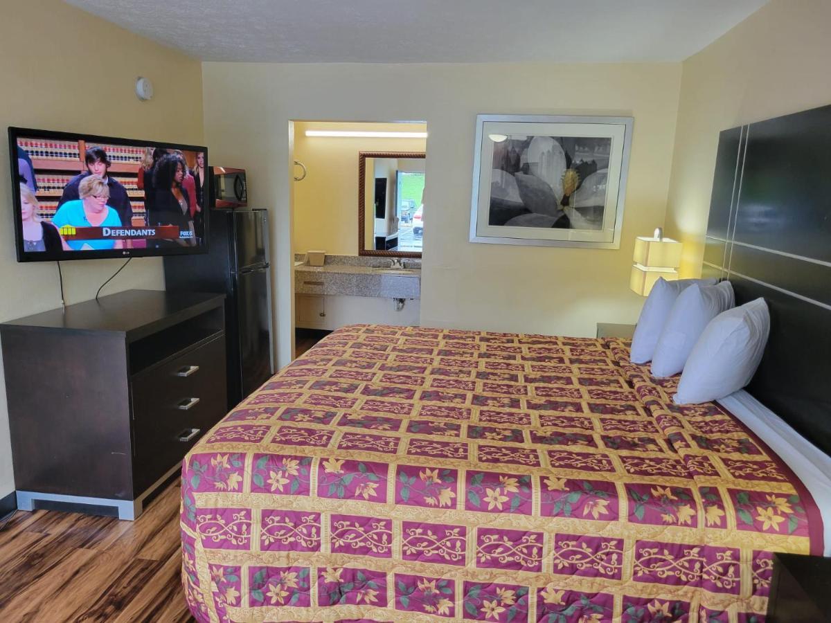 Country Hearth Inn & Suites Cartersville Exterior photo