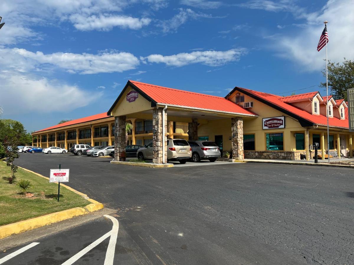 Country Hearth Inn & Suites Cartersville Exterior photo