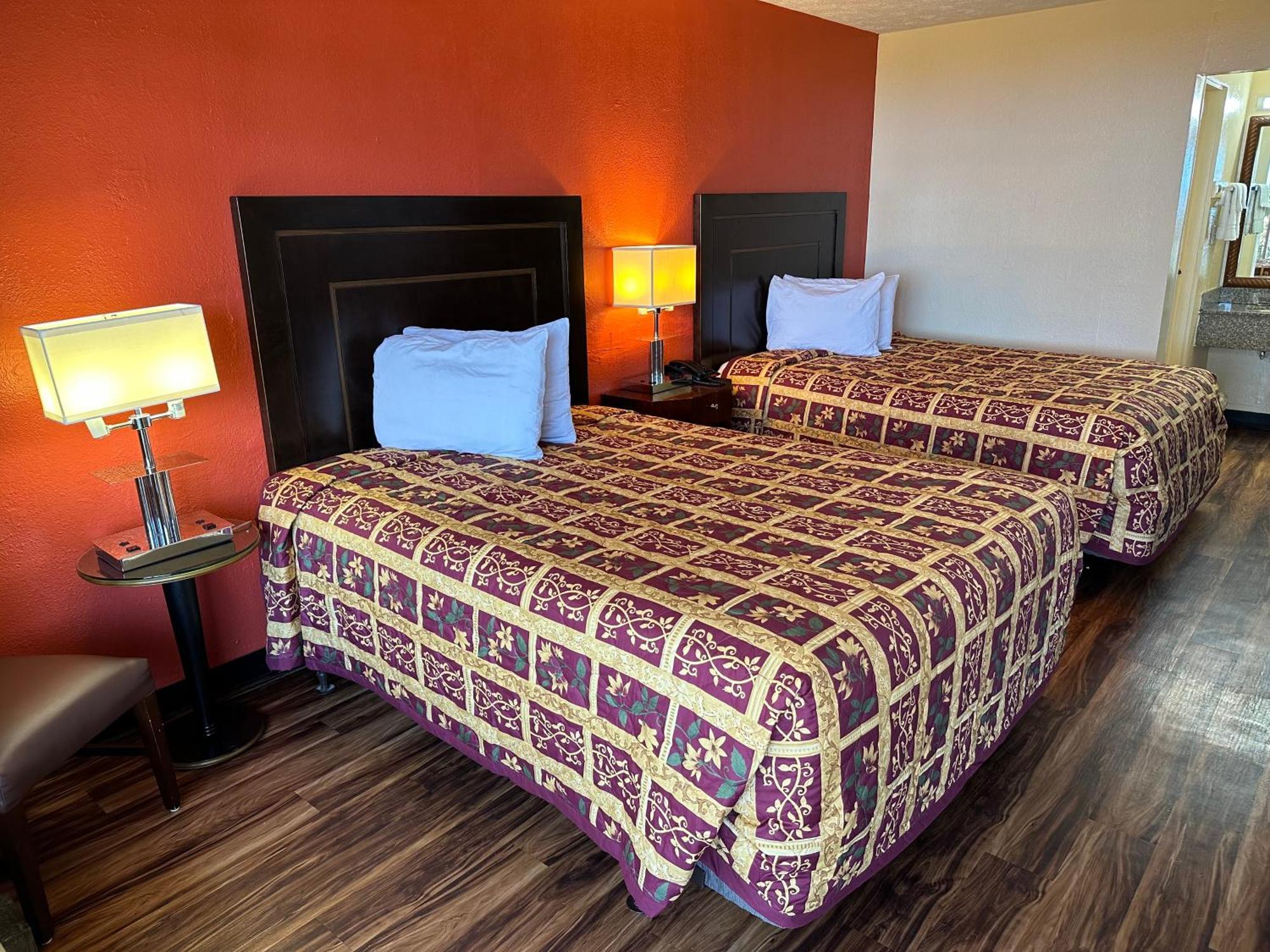 Country Hearth Inn & Suites Cartersville Exterior photo