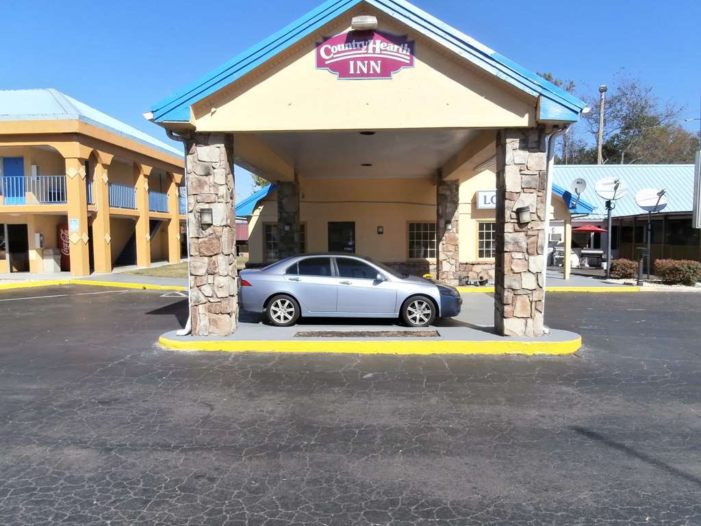 Country Hearth Inn & Suites Cartersville Exterior photo
